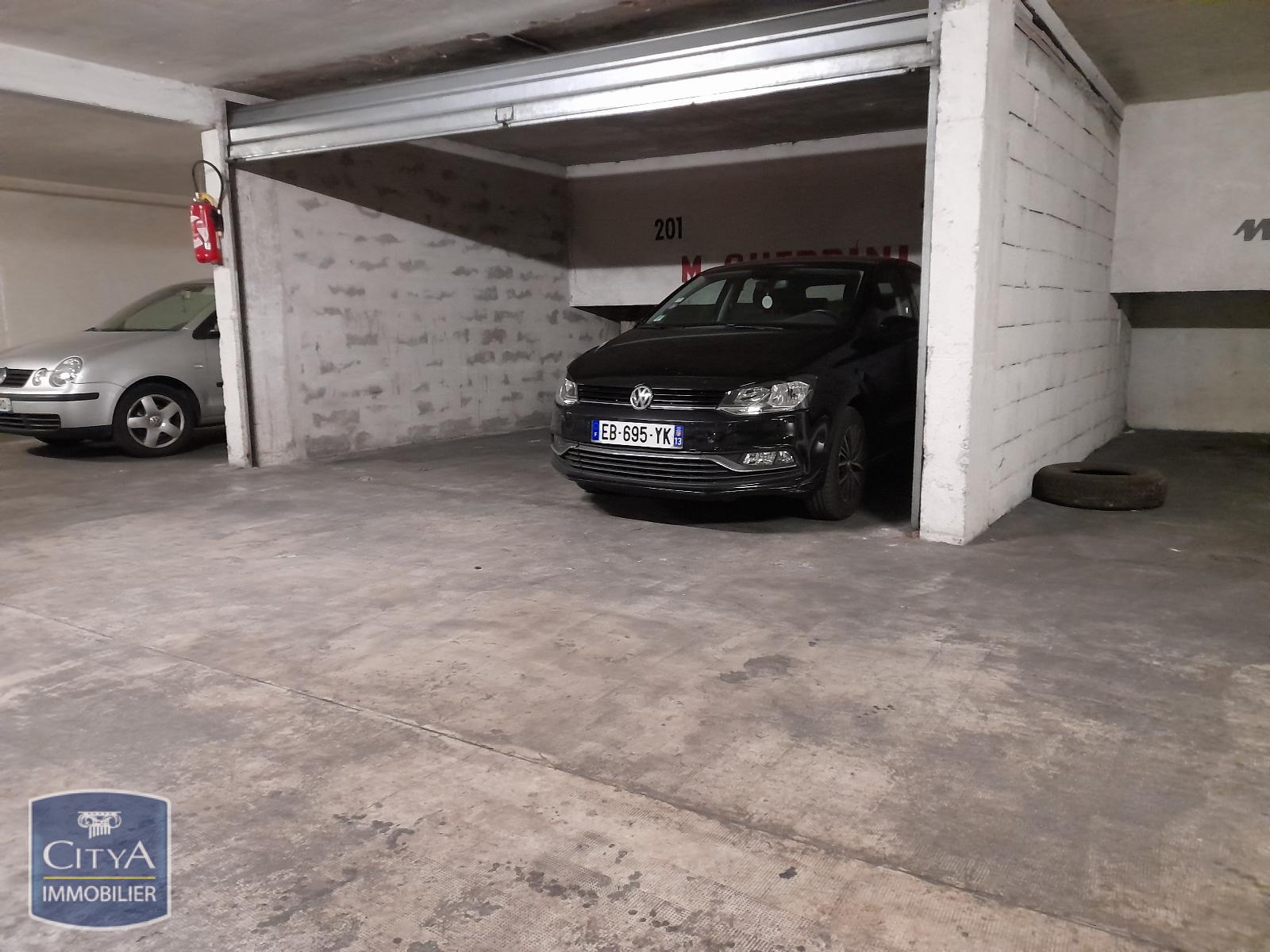 Photo Parking 24 m²